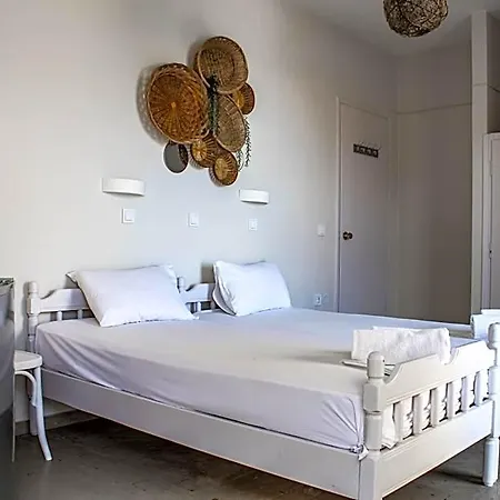 Bob's Hotel Iria